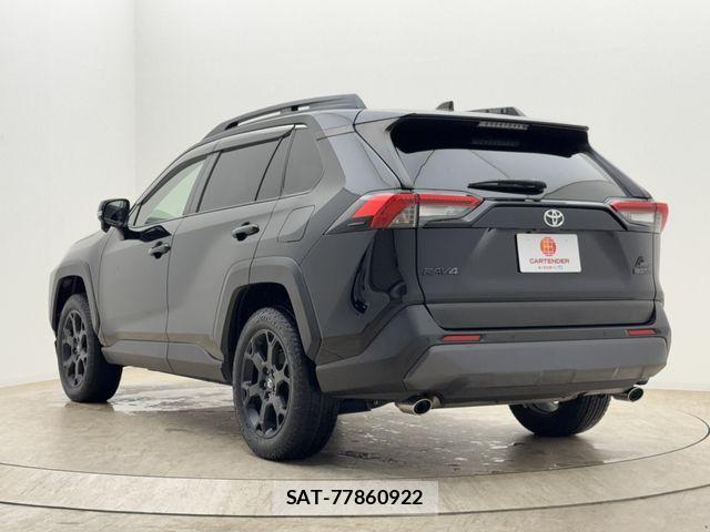 Toyota RAV4 2021-01 8745487-2