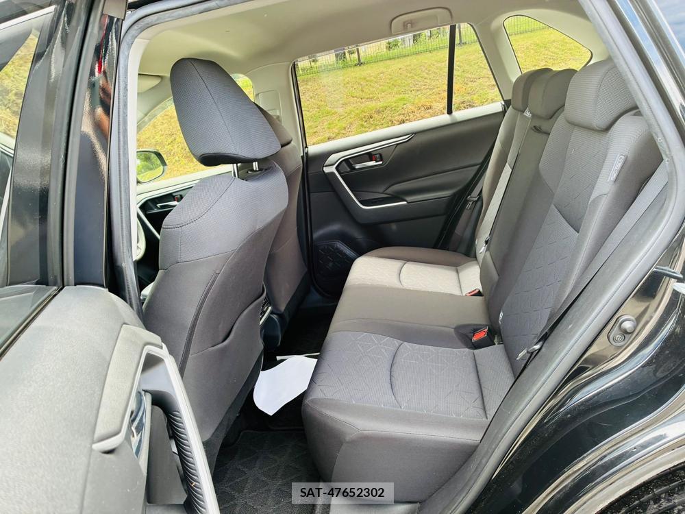 Toyota RAV4 2020-07 8231583-9