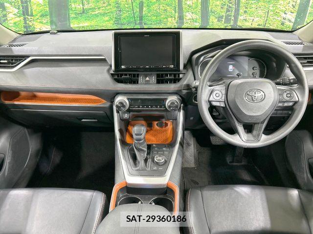 Toyota RAV4 2020-02 8745482-1