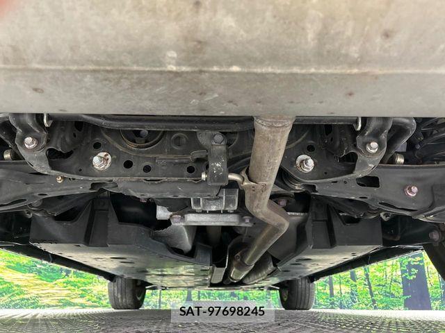 Toyota RAV4 2019-10 8781802-10
