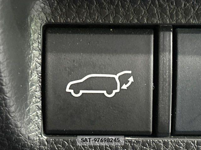 Toyota RAV4 2019-10 8781802-8