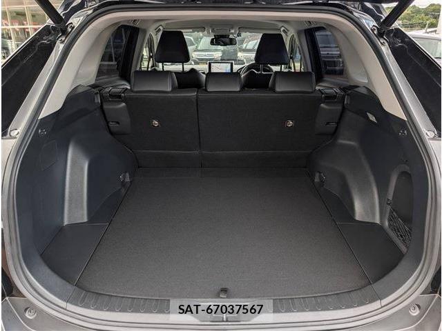 Toyota RAV4 2021-12 8781804-15