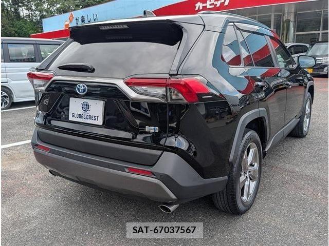 Toyota RAV4 2021-12 8781804-5