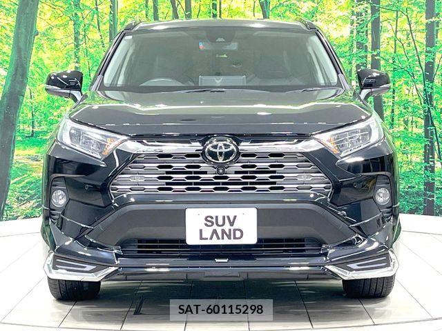 Toyota RAV4 2020-11 8781799-15