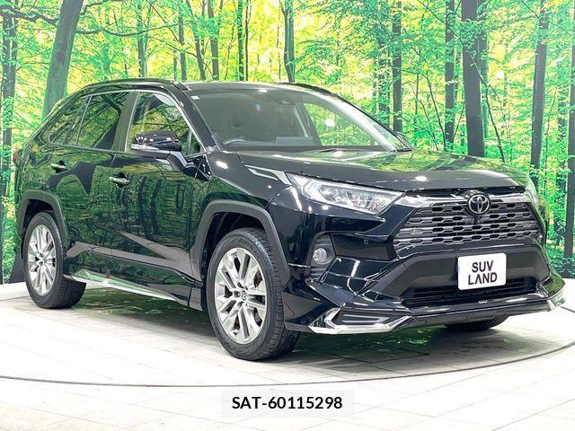 Toyota RAV4 2020-11 8781799-17