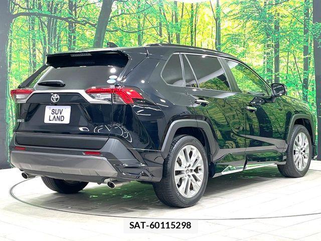 Toyota RAV4 2020-11 8781799-18