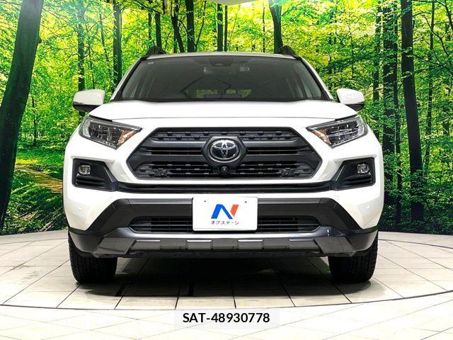 Toyota RAV4 2022-02 8781801-14