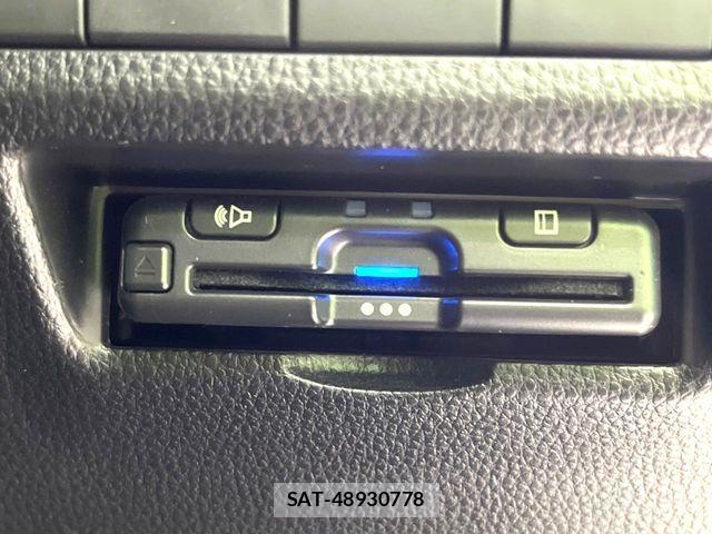 Toyota RAV4 2022-02 8781801-7