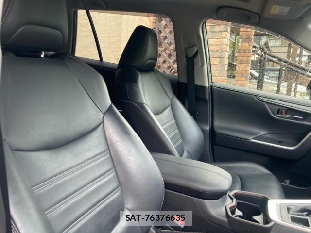 Toyota RAV4 2020-07 8781811-10