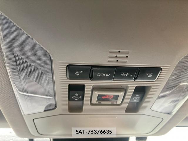 Toyota RAV4 2020-07 8781811-16