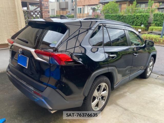 Toyota RAV4 2020-07 8781811-2