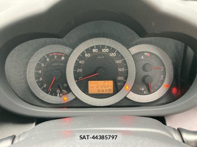 Toyota RAV4 2011-11 8781821-25