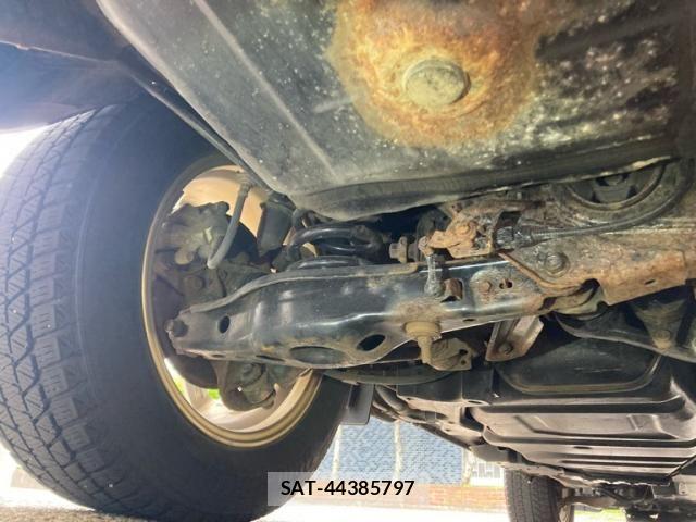 Toyota RAV4 2011-11 8781821-7