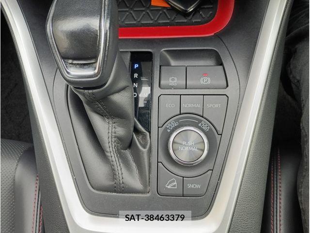 Toyota RAV4 2022-12 8781805-12