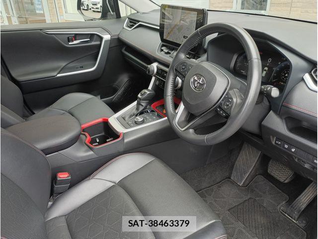 Toyota RAV4 2022-12 8781805-1