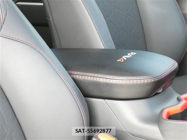 Toyota RAV4 2025-09 8781797-19