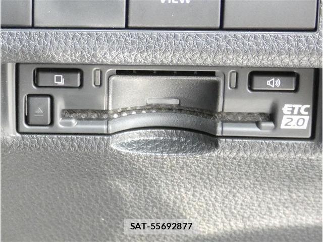 Toyota RAV4 2025-09 8781797-23