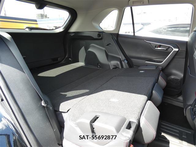 Toyota RAV4 2025-09 8781797-28