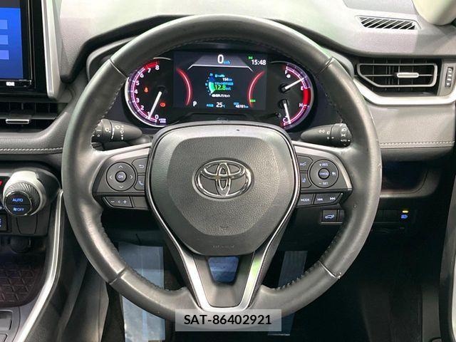 Toyota RAV4 2020-03 8781809-12