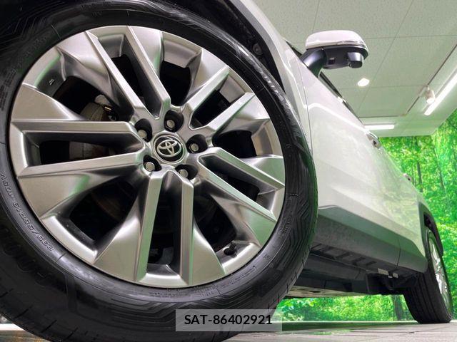 Toyota RAV4 2020-03 8781809-13