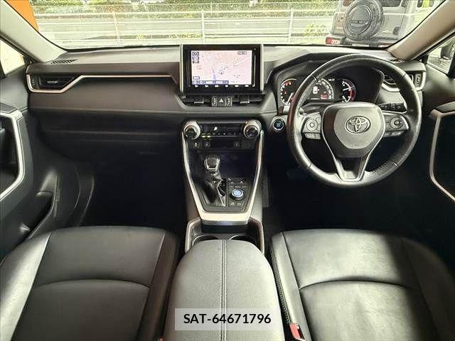 Toyota RAV4 2019-12 8781812-1