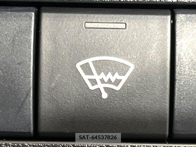 Toyota RAV4 2019-07 8797300-5