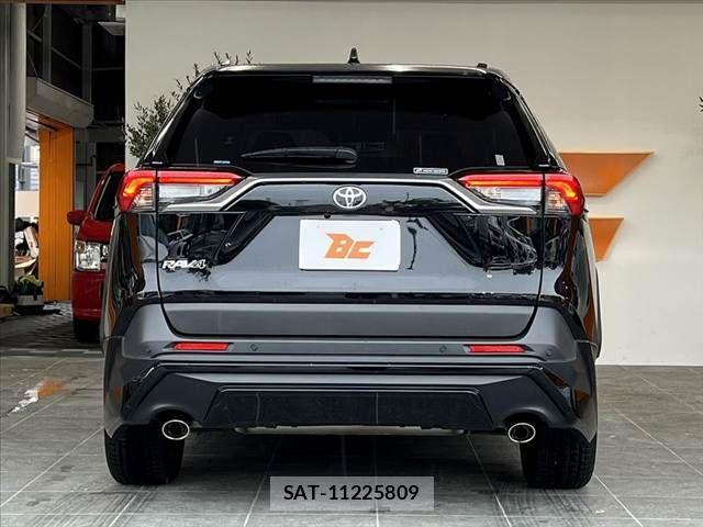 Toyota RAV4 2025-03 8797292-13