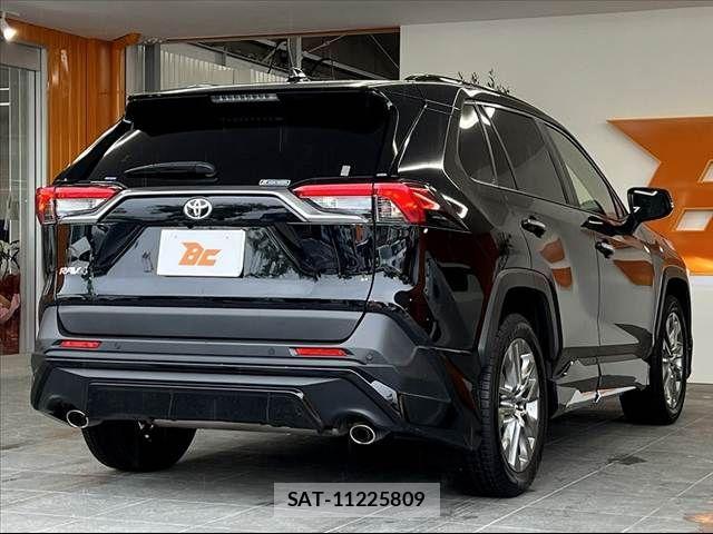 Toyota RAV4 2025-03 8797292-14