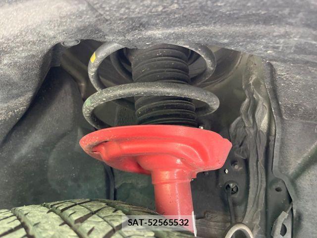 Toyota RAV4 2022-09 8797297-19