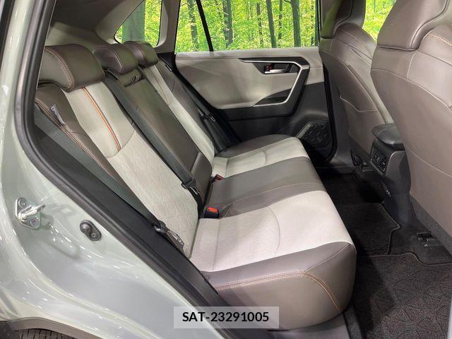Toyota RAV4 2023-03 8797294-10