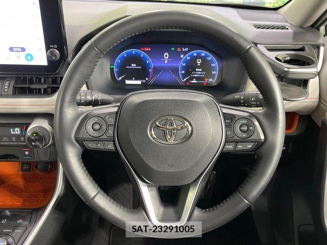 Toyota RAV4 2023-03 8797294-12