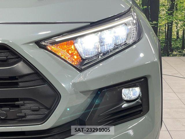 Toyota RAV4 2023-03 8797294-14