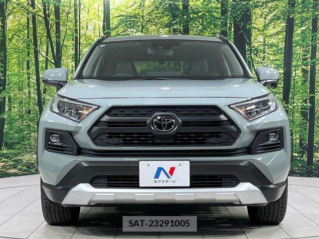 Toyota RAV4 2023-03 8797294-16