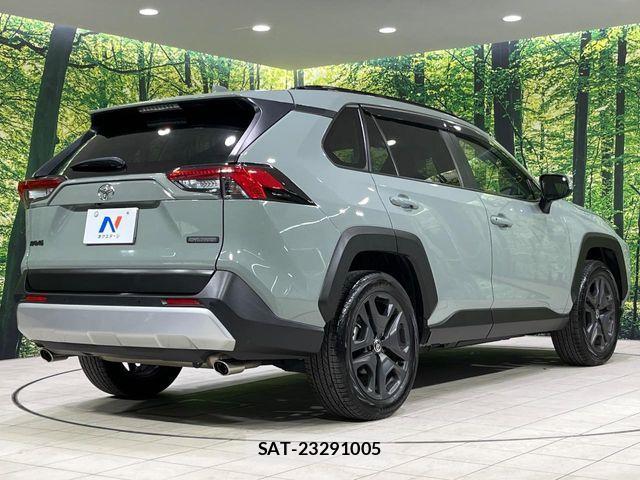 Toyota RAV4 2023-03 8797294-19