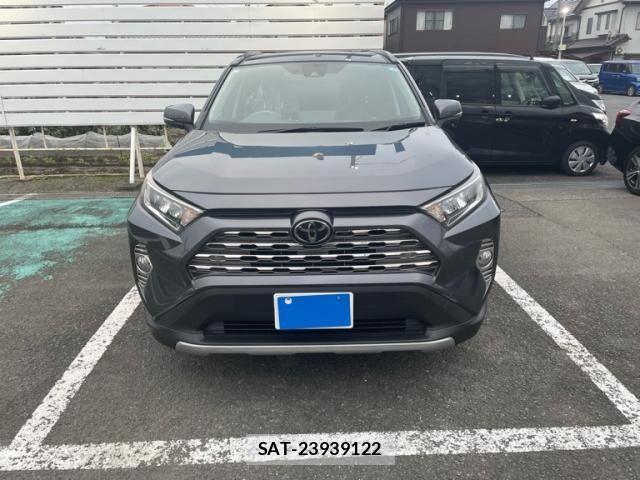 Toyota RAV4 2019-05 8831278-0