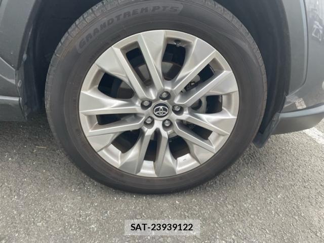 Toyota RAV4 2019-05 8831278-7