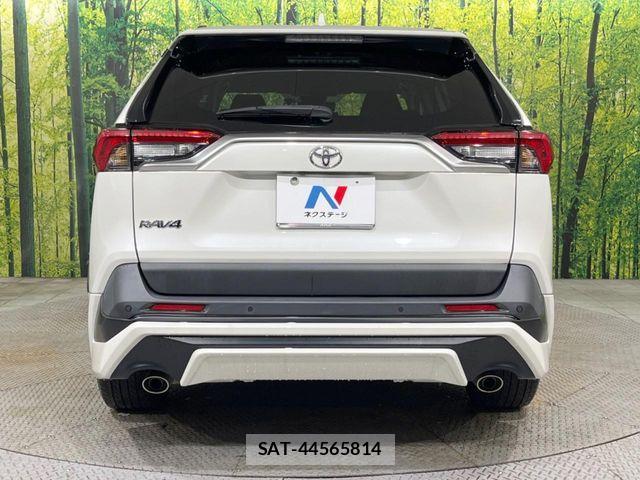 Toyota RAV4 2022-07 8831275-14