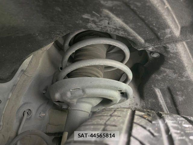 Toyota RAV4 2022-07 8831275-19