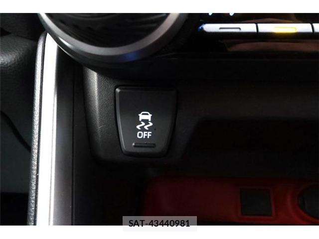 Toyota RAV4 2021-03 8831274-7