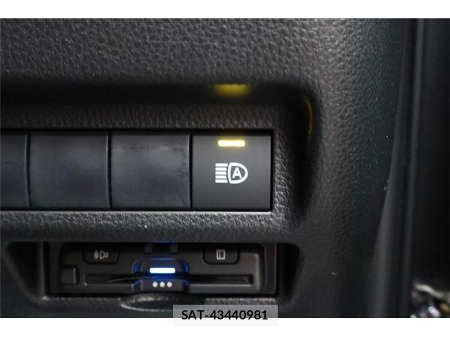 Toyota RAV4 2021-03 8831274-8