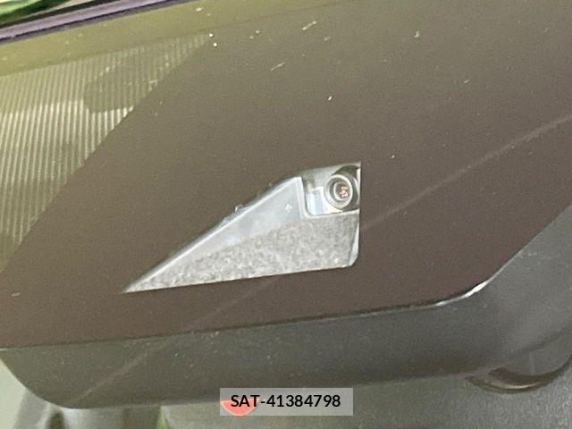 Toyota RAV4 2021-05 8831276-4