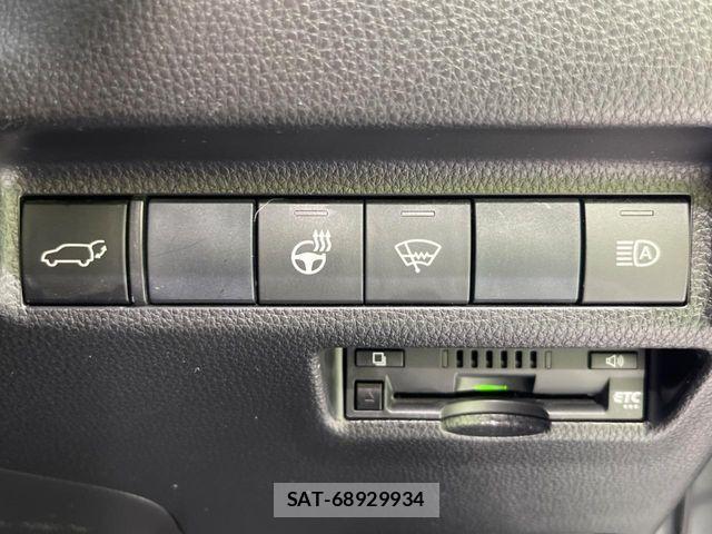 Toyota RAV4 2019-04 8831280-6