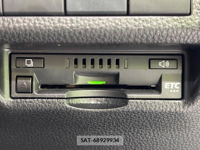 Toyota RAV4 2019-04 8831280-8