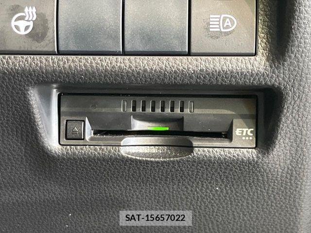 Toyota RAV4 2019-09 8831277-6