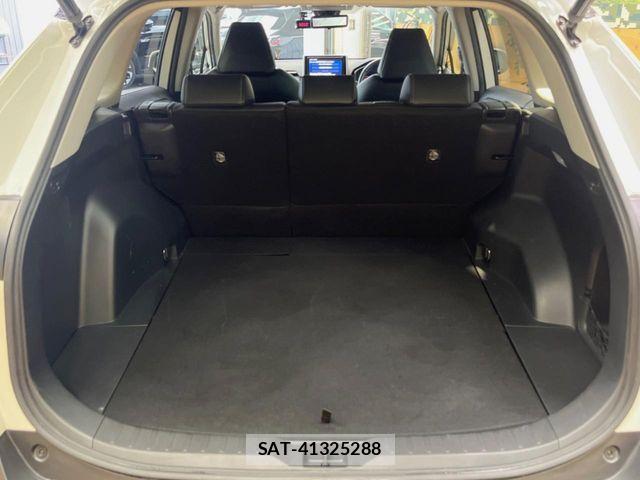 Toyota RAV4 2020-08 8831279-11