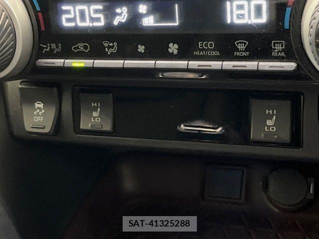 Toyota RAV4 2020-08 8831279-7