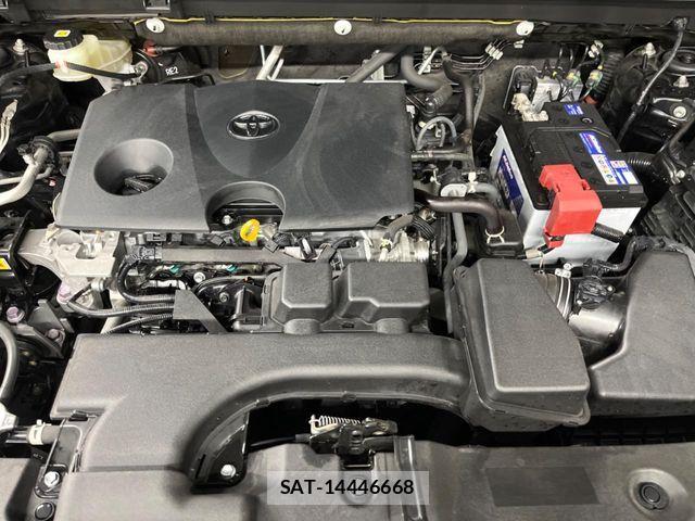 Toyota RAV4 2022-04 8850494-17