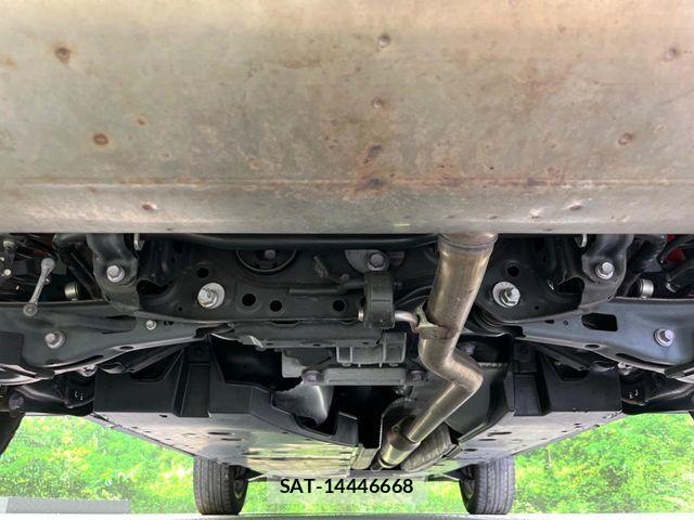 Toyota RAV4 2022-04 8850494-18