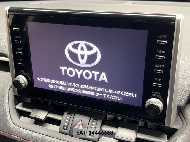 Toyota RAV4 2022-04 8850494-2