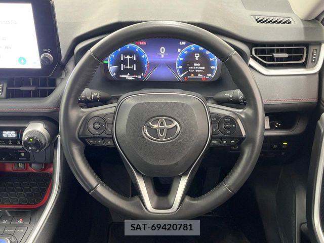 Toyota RAV4 2022-12 8849675-10